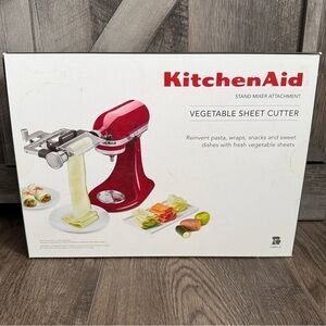 KitchenAid Vegetable Sheet Cutter Attachment - KSMSCA NIB